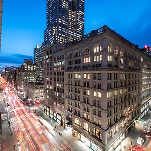 U Hotel Fifth Avenue I Empire State Building
